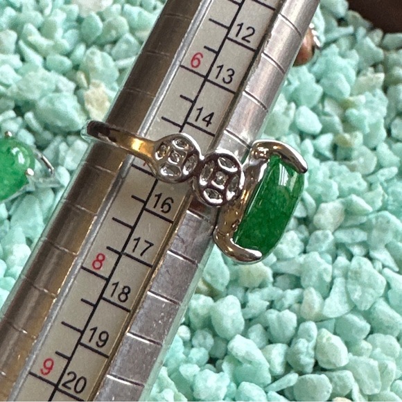 Green jade silver Victorian ring/wealth and good luck healing crystal - Picture 3 of 8